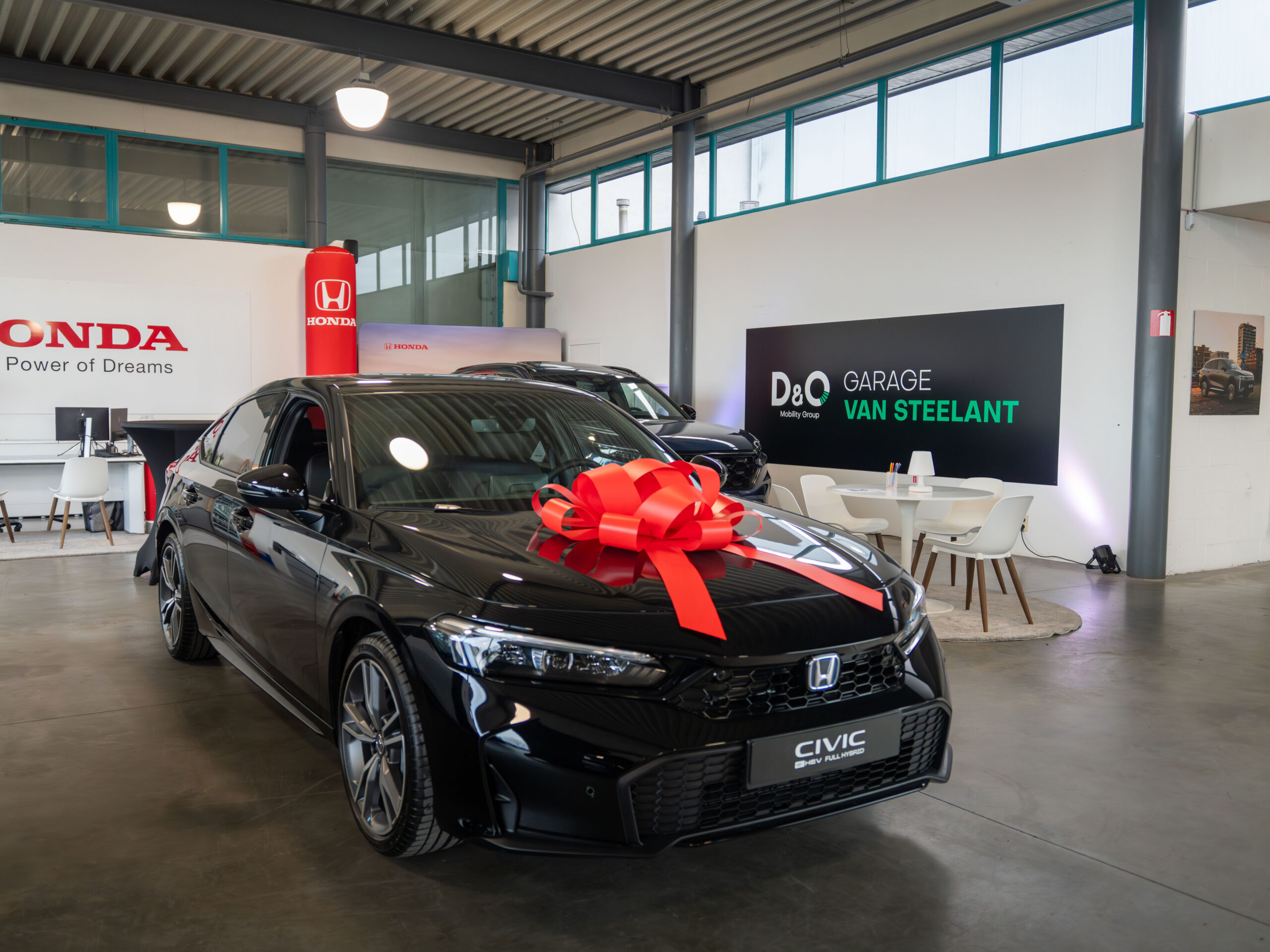 HONDA CIVIC BRUGGE SHOWROOM